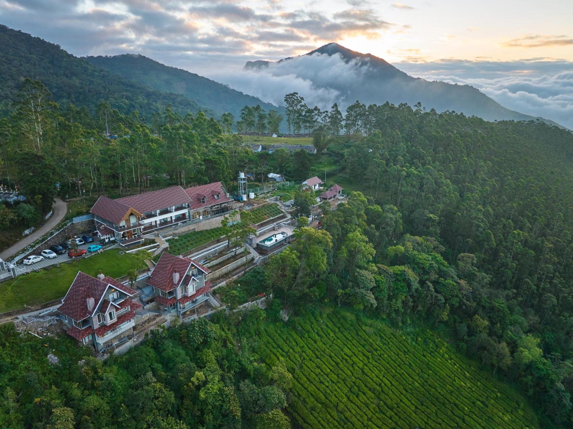 Hotel The Planet Munnar Suryanelli Exterior foto